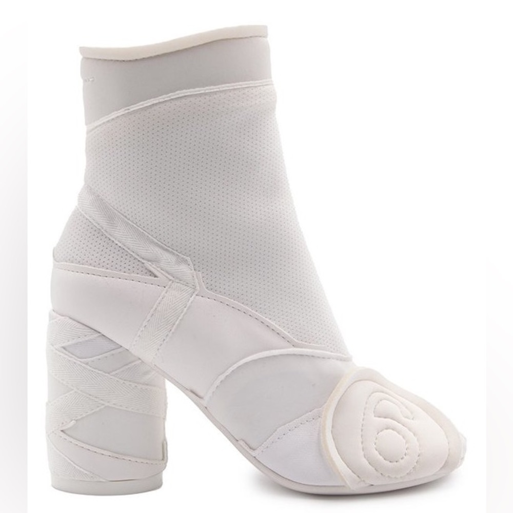MM6 Maison Margiela White Cloth Ankle Boots